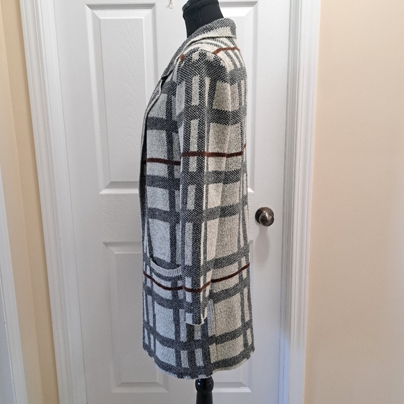 Monteau Sweater Coat Plaid Women's Size Large Grey Brown Cozy Fall Classic - Picture 5 of 9